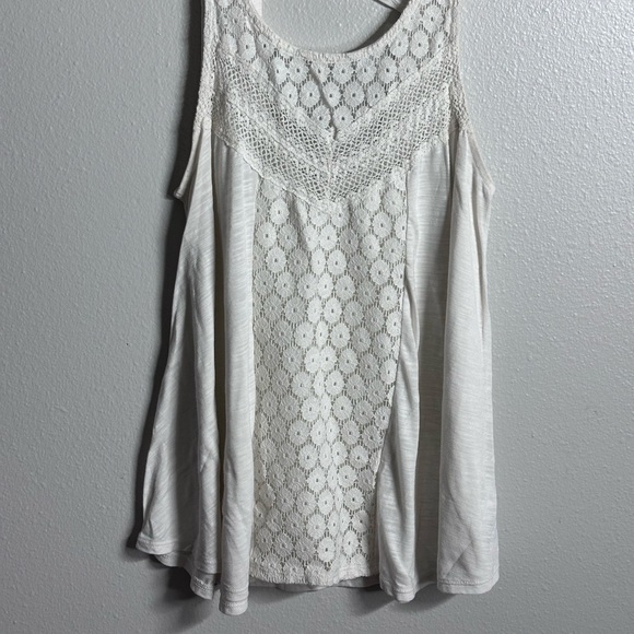 American eagle Women sleeveless white top size S - Picture 2 of 7